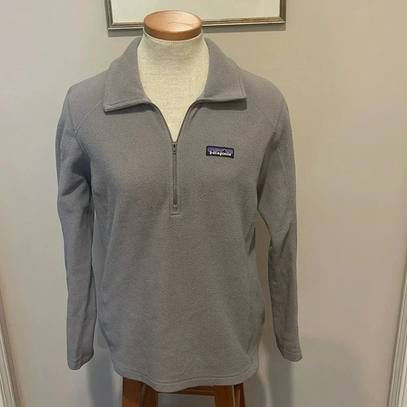 Patagonia - Women’s Quarter Zip Fleece Pullover - Size S - Gently Used!! - Picture 1 of 12